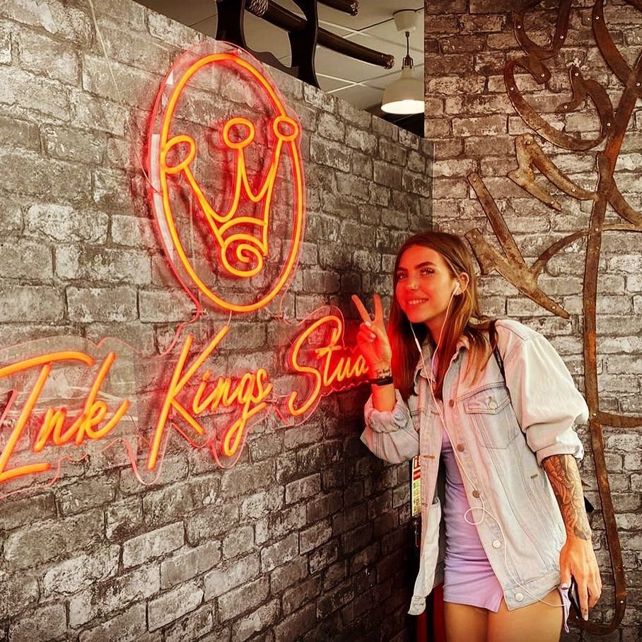 neon_1624036097_2598925612985104905_680390509
